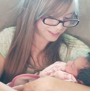 Meet your Posher, Edna